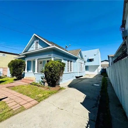 Buy this 5 bed house on 600 Almond Avenue in Long Beach, CA 90802