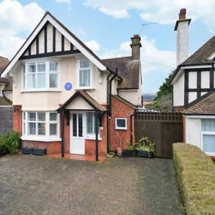 Buy this 3 bed house on Glynde Avenue in Eastbourne, BN22 9QE