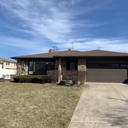 Rent this 4 bed house on 7631 Hayenga Lane in Darien, IL 60561