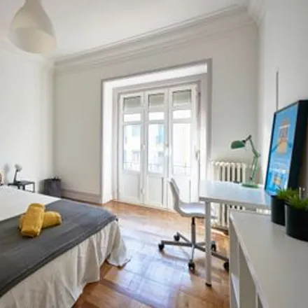 Rent this 13 bed room on Rua Joaquim António de Aguiar