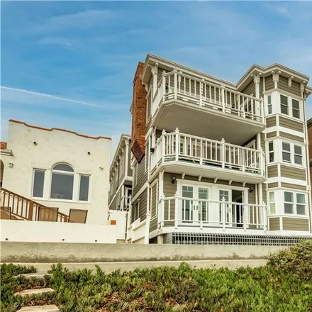 Rent this 3 bed condo on unnamed road in Manhattan Beach, CA 90266