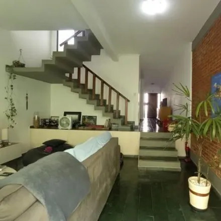 Buy this 3 bed house on Rua Professor Lelis Vilas Boas in São Lucas, São Paulo - SP