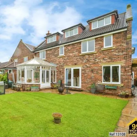 Image 1 - Springfield Gardens, Stokesley, TS9 5PH, United Kingdom - House for sale