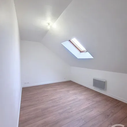 Rent this 2 bed apartment on 25 Rue de l'Église in 02600 Ancienville, France