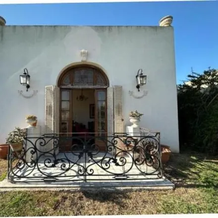 Buy this 2 bed house on San Antonio in Partido de San Antonio de Areco, Duggan