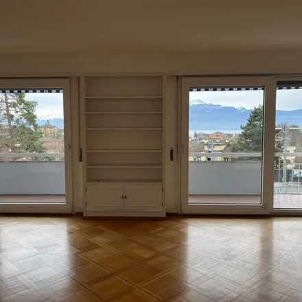Rent this 1 bed apartment on Avenue Eugène-Rambert 3 in 1005 Lausanne, Switzerland