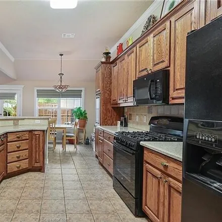 Image 4 - 4431 Appleby Place, College Station, TX 77845, USA - House for sale