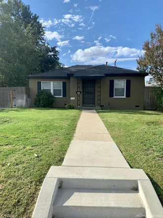 Buy this 3 bed house on 2500 Lynn Street in East Bakersfield, Kern County