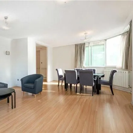 Image 3 - Birley Lodge, 63 Acacia Road, London, NW8 6EB, United Kingdom - Apartment for sale