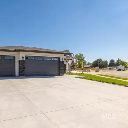 Buy this 3 bed house on 131 South Beechwood Drive in Nampa, ID 83686