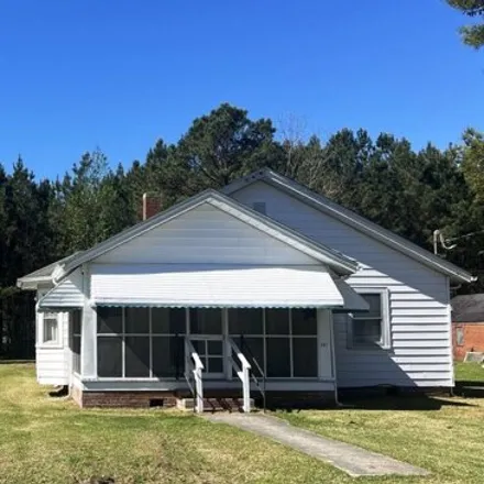 Buy this 3 bed house on 307 Bank Street in Roper, Washington County