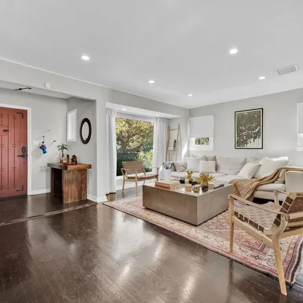 Image 6 - Sunday Morning, North Formosa Avenue, Los Angeles, CA 90046, USA - House for sale