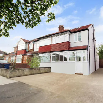Rent this 4 bed house on Jubilee Road in Bilton Road, London