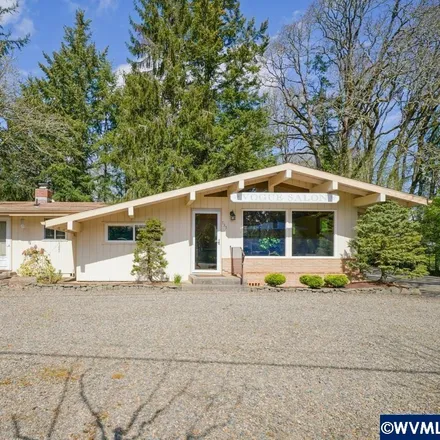 Buy this 3 bed house on 811 Madrona Avenue South in Salem, OR 97302