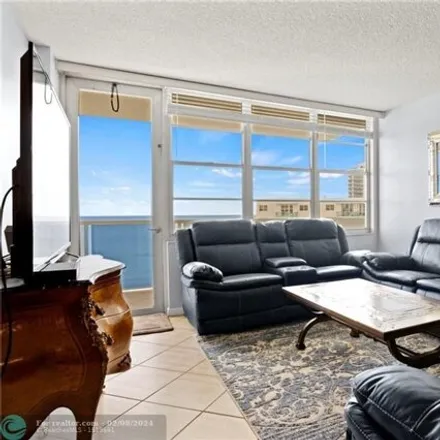 Image 4 - 3801 South Ocean Drive, Beverly Beach, Hollywood, FL 33019, USA - Condo for rent