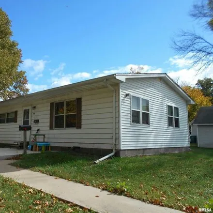 Buy this 2 bed house on 701 South Campbell Street in Macomb, IL 61455