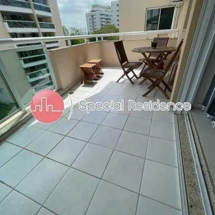Buy this 2 bed apartment on Edifício Felice in Avenida Ruy Antunes Correa, Barra da Tijuca