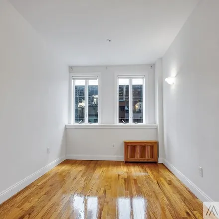 Image 4 - W 54th St, Unit PHA - Apartment for rent