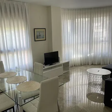 Rent this 2 bed apartment on Carrer de Vicente Tormo Alfonso (Cardióleg) in 4, 46015 Valencia