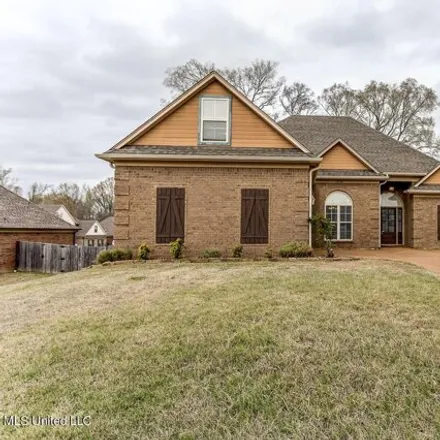 Buy this 3 bed house on 1218 Heritage Drive South in Hernando, MS 38632