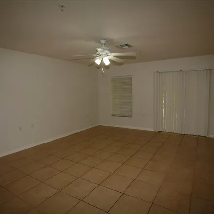 Image 9 - 399 Brook Drive, Lehigh Acres, FL 33974, USA - Townhouse for rent