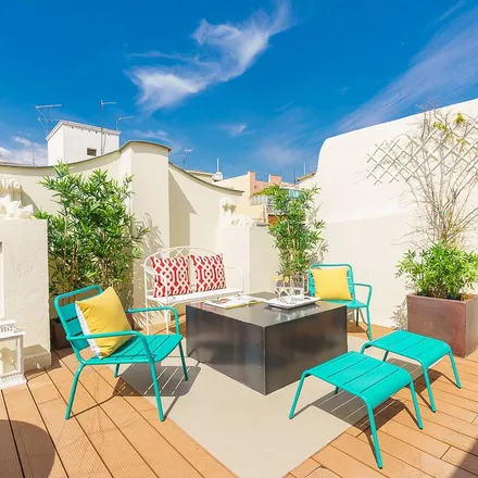 Rent this 3 bed apartment on Calle de Sagasta in 27, 28071 Madrid