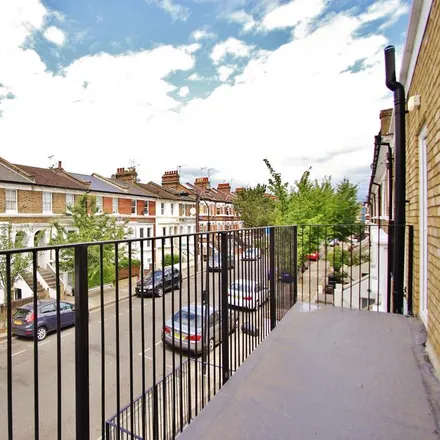 Image 7 - 2 Curwen Road, London, W12 9AE, United Kingdom - Apartment for rent