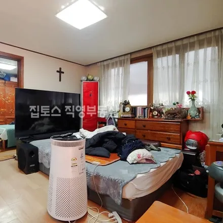 Rent this 3 bed apartment on 서울특별시 광진구 화양동 498-10