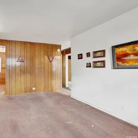 Image 4 - 68-32 Springfield Blvd Unit 1, Oakland Gardens, New York, 11364 - Apartment for sale