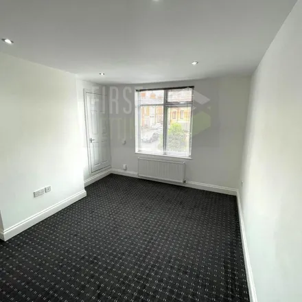 Image 1 - Hoby Street, Leicester, LE3 5HF, United Kingdom - Apartment for rent