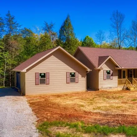 Buy this 2 bed house on 5287 Banner Roslin Road in Grimsley, Fentress County
