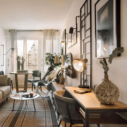 Image 1 - 54 Rue Jean de La Fontaine, 75016 Paris, France - Apartment for rent