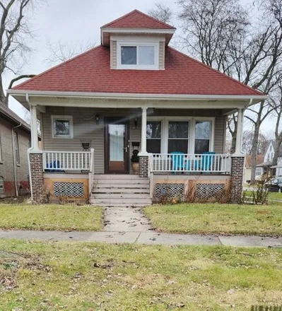 Buy this 2 bed house on 10500 South Church Street in Chicago, IL 60643