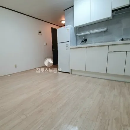 Image 2 - 서울특별시 광진구 자양동 9-36 - Apartment for rent