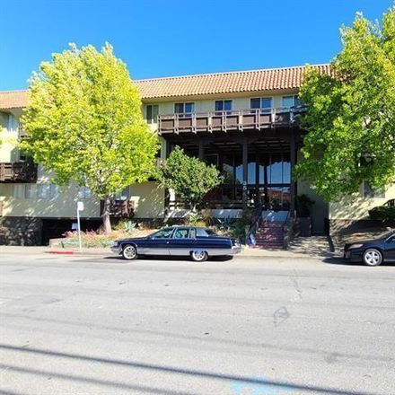 Rent this 2 bed condo on 39 28th Avenue in Hillsdale, San Mateo