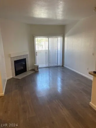 Image 7 - 1401 Hawkwood Road, Henderson, NV 89014, USA - Condo for rent