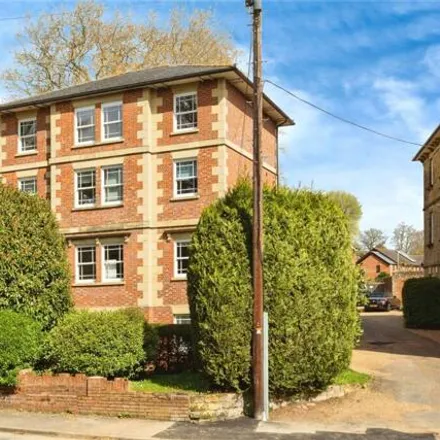 Image 1 - Bordyke, Tonbridge, TN9 1NN, United Kingdom - Apartment for sale