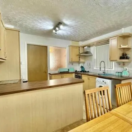 Image 7 - 21 Gainford Rise, Coventry, CV3 2RW, United Kingdom - House for sale