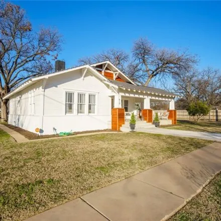 Image 7 - 276 South Frisco Street, Winters, TX 79567, USA - House for sale
