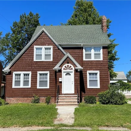 Buy this 4 bed house on 3573 Cummings Road in Cleveland Heights, OH 44118