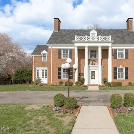 Buy this 7 bed house on 1206 Watauga Street in Gibsontown, Kingsport