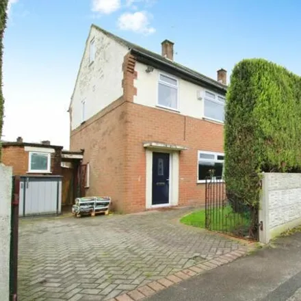 Buy this 3 bed duplex on Somerford Road in Stockport, SK5 6QE