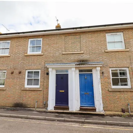 Rent this 2 bed townhouse on Victoria Street in Ely, CB7 4BL