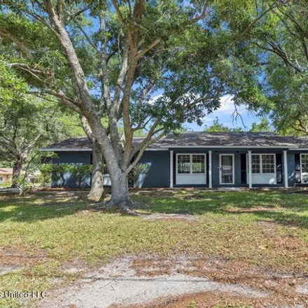 Buy this 3 bed house on 4103 Greenwood Avenue in Pascagoula, MS 39567