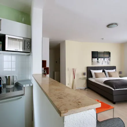 Rent this 1 bed apartment on Lofthaus in Brüsseler Straße 89-93, 50672 Cologne