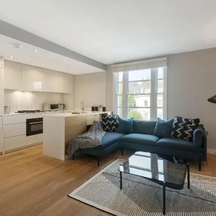 Rent this 2 bed apartment on 23 Pembridge Crescent in London, W11 3DS