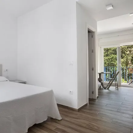 Rent this 1 bed apartment on Urbanización Alcazaba in Vejer de la Frontera, Andalusia