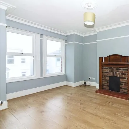 Rent this 3 bed apartment on Graham Road in Worthing, BN11 1TL
