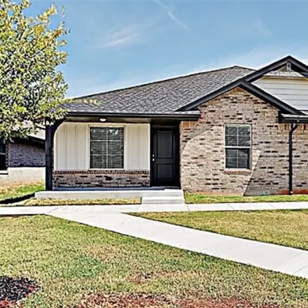 Rent this 2 bed house on 11599 Keystone Circle in Oklahoma City, OK 73114
