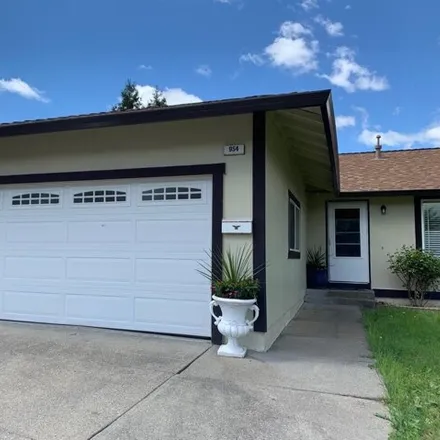 Rent this 4 bed house on 954 Emily Avenue in Rohnert Park, CA 94928